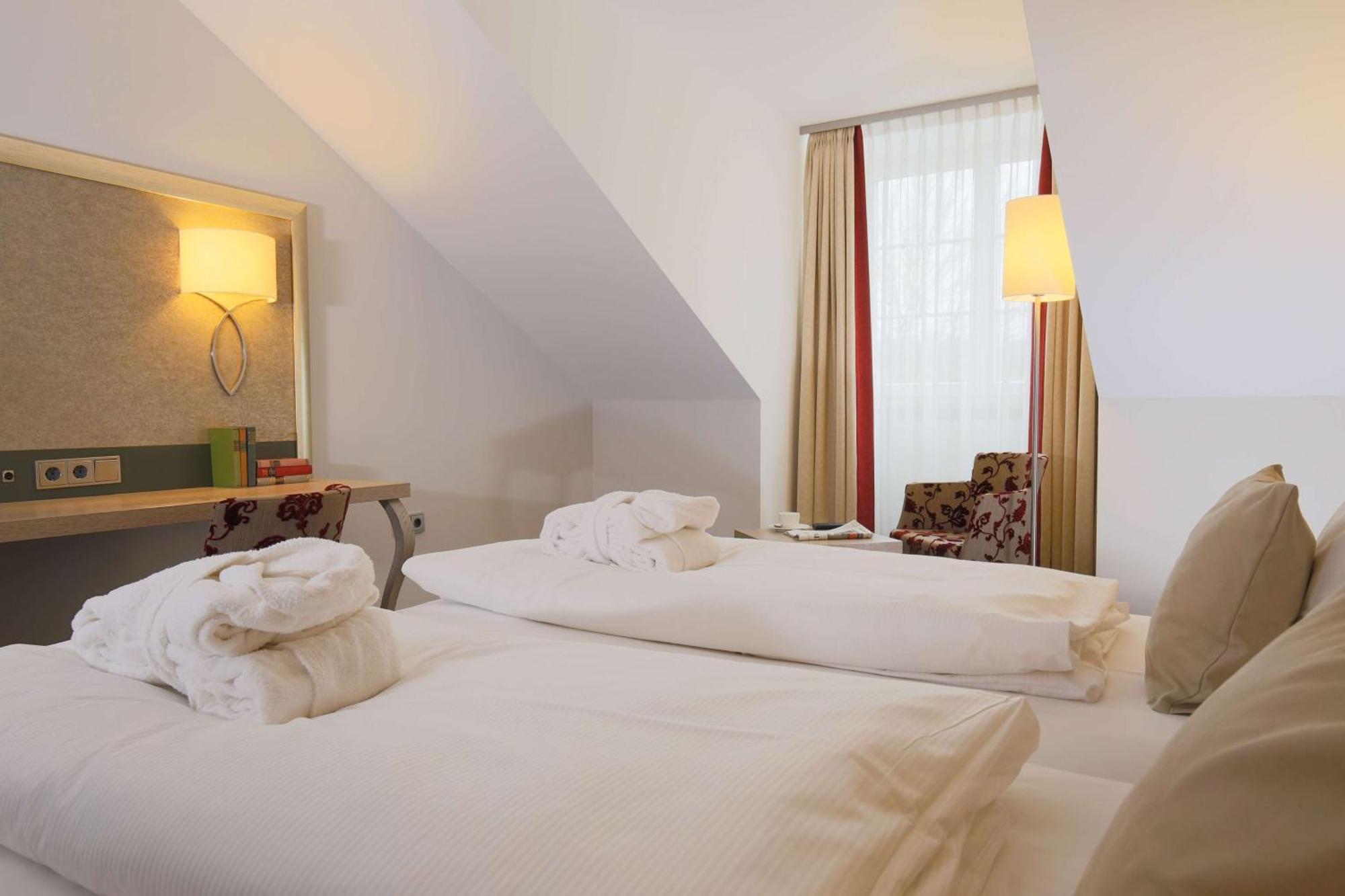 Hotel Bayerischer Hof Miesbach, BW Premier Collection Esterno foto