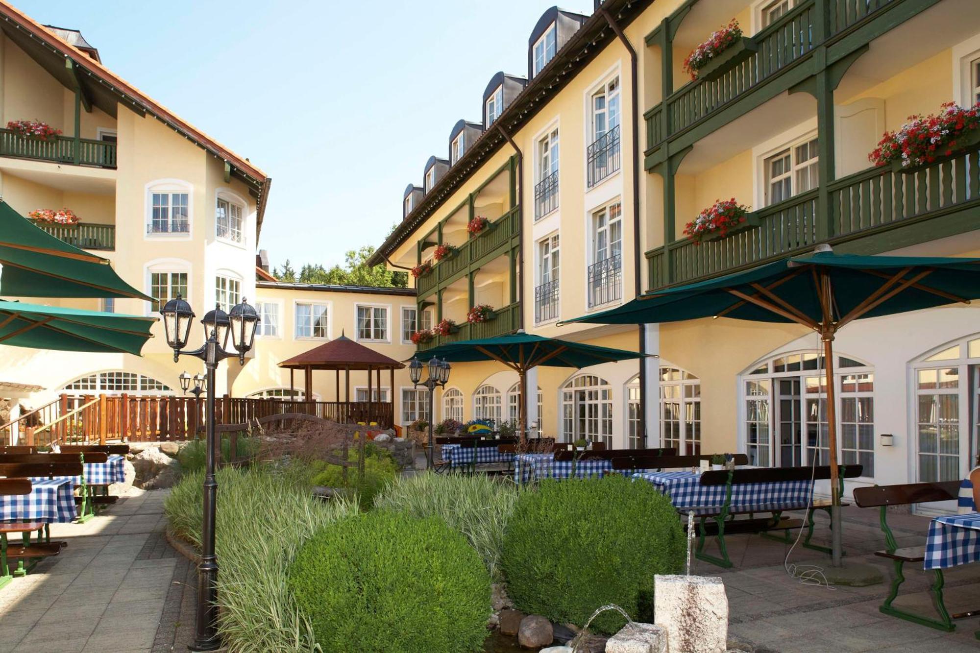 Hotel Bayerischer Hof Miesbach, BW Premier Collection Esterno foto